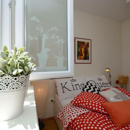 Apartment Vacation In Zadar - Mirna Exterior foto